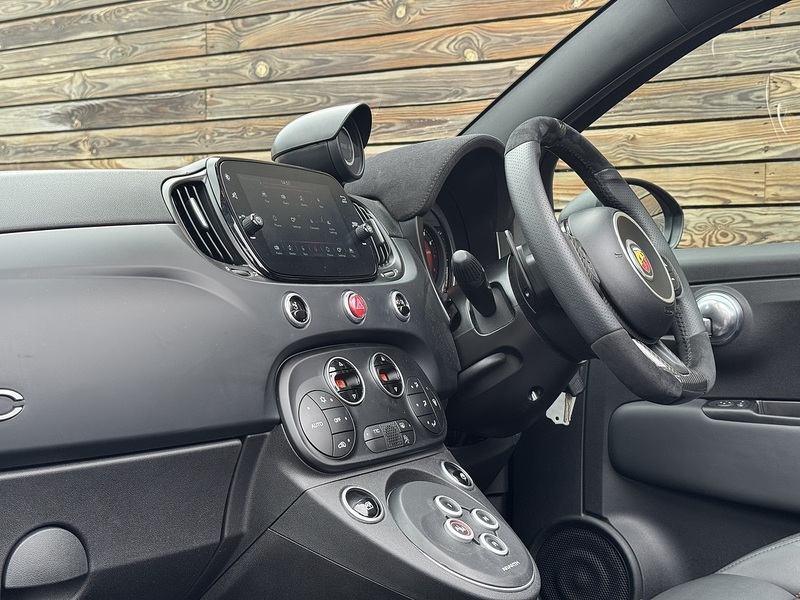 Abarth 695C 2024'24 Competizione | Proper Pocket Rocket! - U8940