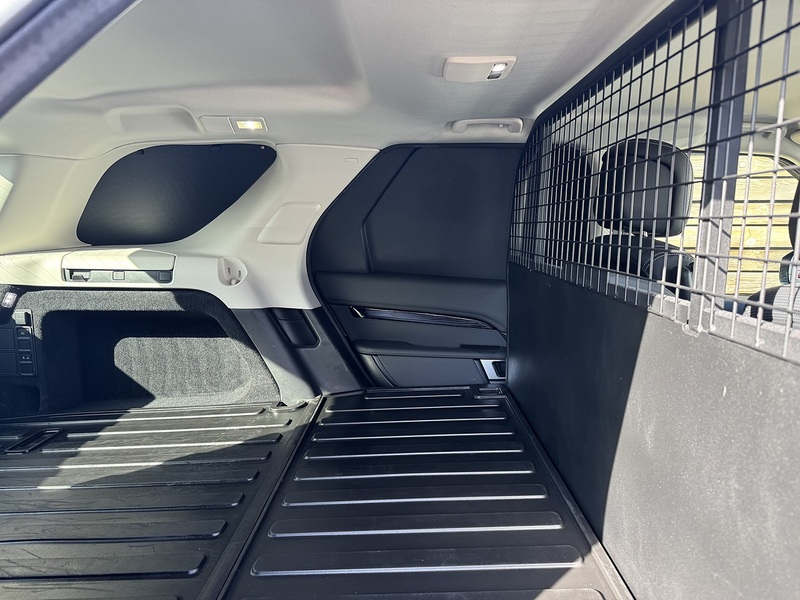 Land Rover Discovery 2022'72 D300 MHEV SE Commercial | Rear Seat Conv Available - U8948