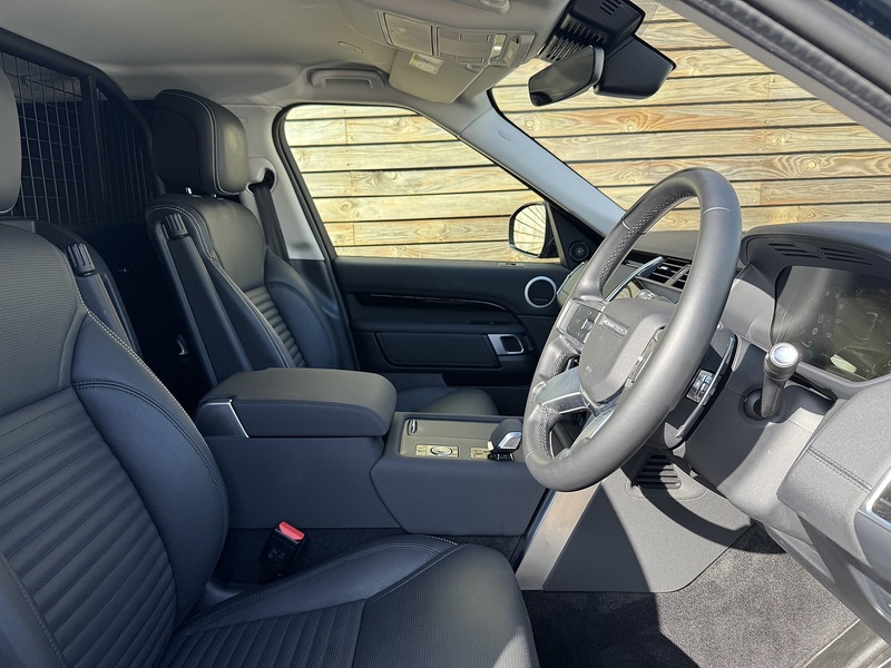 Land Rover Discovery 2022'72 D300 MHEV SE Commercial | Rear Seat Conv Available - U8948