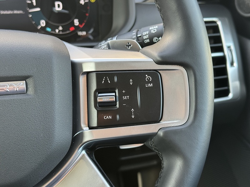 Land Rover Discovery 2022'72 D300 MHEV SE Commercial | Rear Seat Conv Available - U8948