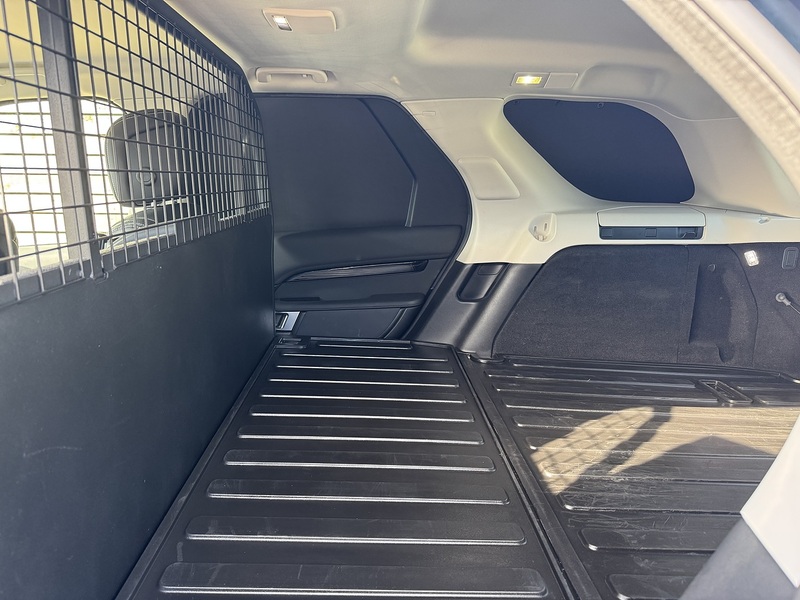 Land Rover Discovery 2022'72 D300 MHEV SE Commercial | Rear Seat Conv Available - U8948