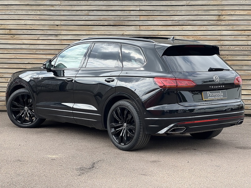 Volkswagen Touareg 2023'23 TDI V6 Black Edition | Pan Roof | Big Spec - U8953