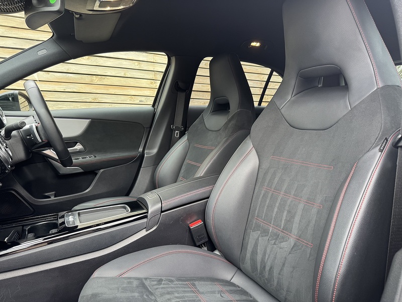 Mercedes-Benz A Class 2023'23 A180h MHEV AMG Line | Ambient Lighting | A45 Look-Alike - U8954