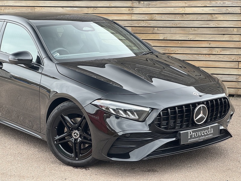 Mercedes-Benz A Class 2023'23 A180h MHEV AMG Line | Ambient Lighting | A45 Look-Alike - U8954