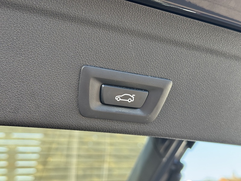 BMW X6 2022'22 30d MHT M Sport | Black Styling | Driver Memory Seat - U8956