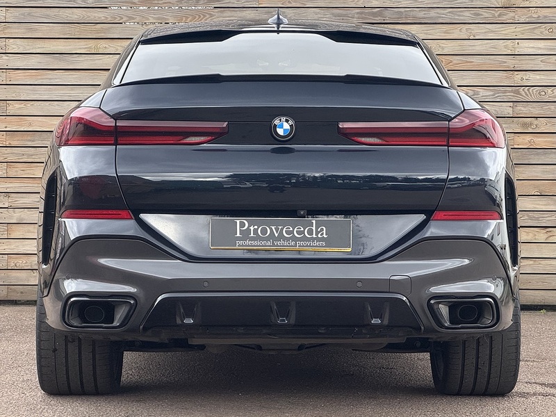 BMW X6 2022'22 30d MHT M Sport | Black Styling | Driver Memory Seat - U8956