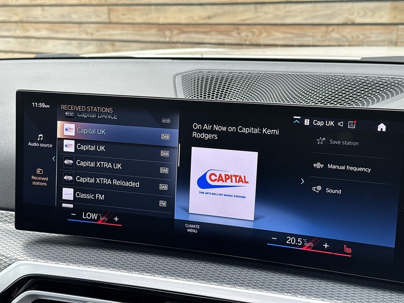 BMW 3 Series 2022'72 330e M Sport | Pan Roof | M Sport Pro Pack - U8961