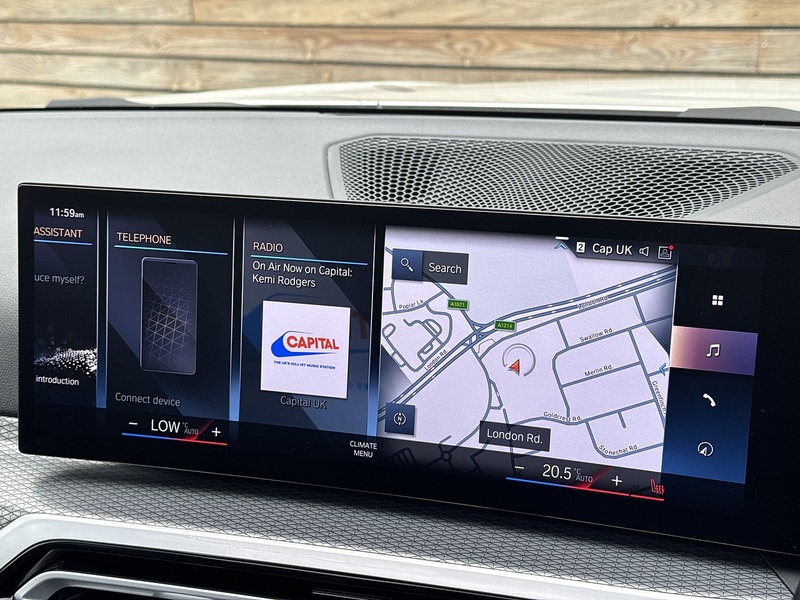 BMW 3 Series 2022'72 330e M Sport | Pan Roof | M Sport Pro Pack - U8961