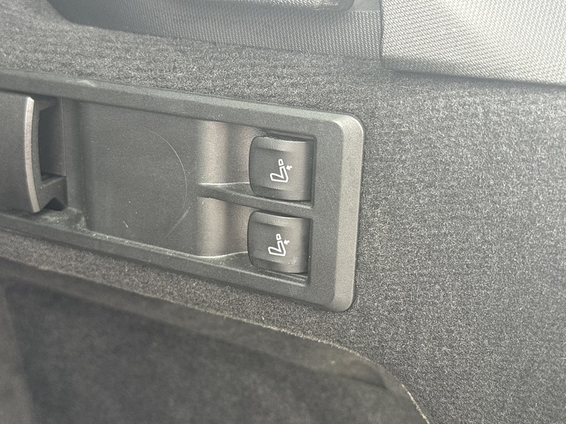 BMW 3 Series 2022'72 330e M Sport | Pan Roof | M Sport Pro Pack - U8961