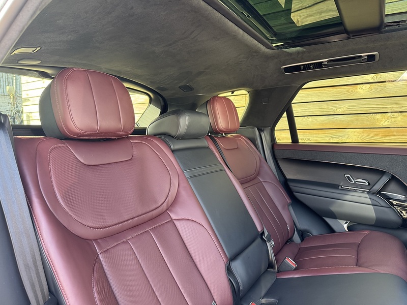 Land Rover Range Rover Sport 2024'24 P460e Autobiography Plug In Hybrid | Pan Roof | Meridian 3D Surround Sound - U8965