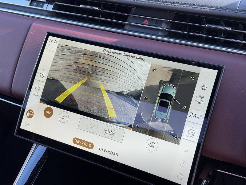 Land Rover Range Rover Sport 2024'24 P460e Autobiography Plug In Hybrid | Pan Roof | Meridian 3D Surround Sound - U8965