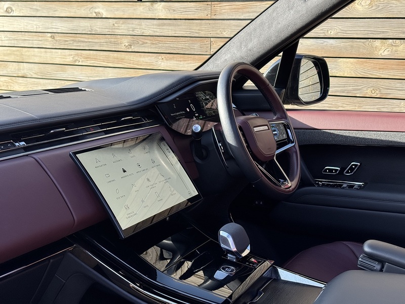 Land Rover Range Rover Sport 2024'24 P460e Autobiography Plug In Hybrid | Pan Roof | Meridian 3D Surround Sound - U8965