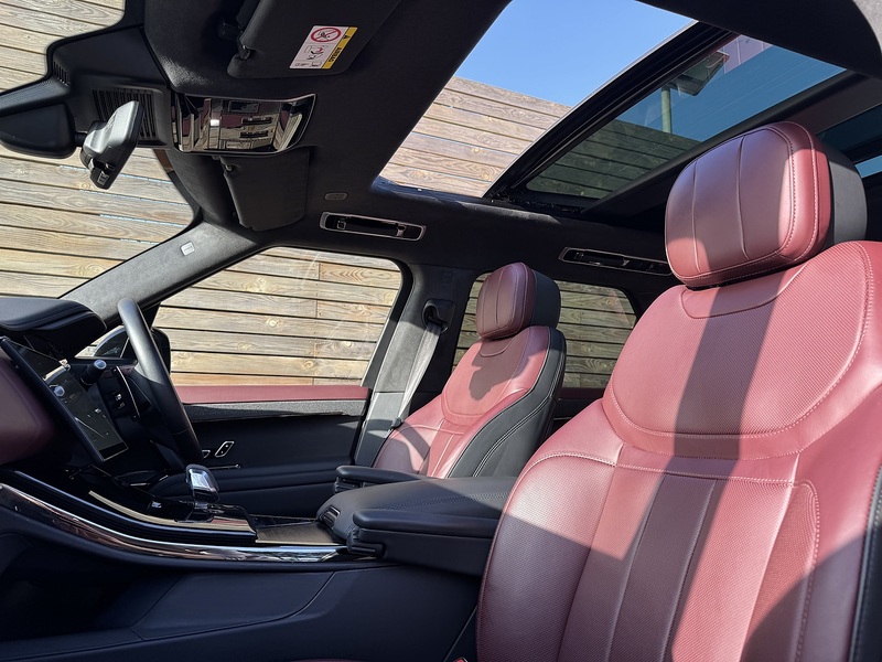 Land Rover Range Rover Sport 2024'24 P460e Autobiography Plug In Hybrid | Pan Roof | Meridian 3D Surround Sound - U8965