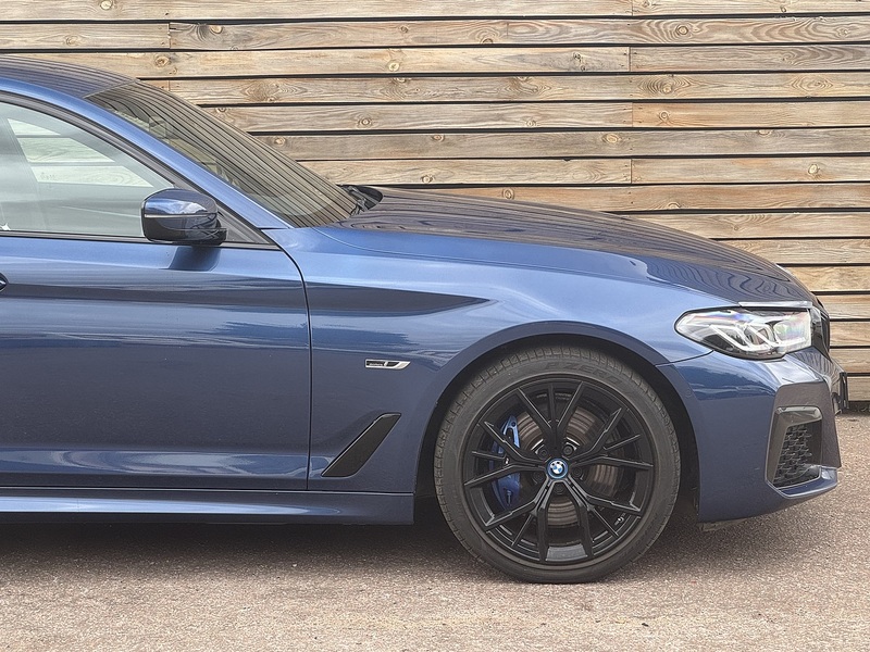 BMW 5 Series 2022'72 530e M Sport | Phytonic Blue | M Sport Pro Pack - U8975