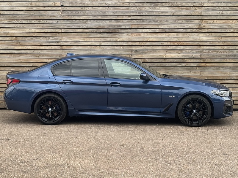 BMW 5 Series 2022'72 530e M Sport | Phytonic Blue | M Sport Pro Pack - U8975