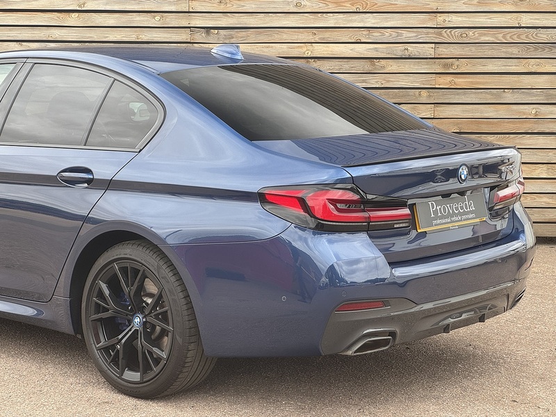 BMW 5 Series 2022'72 530e M Sport | Phytonic Blue | M Sport Pro Pack - U8975