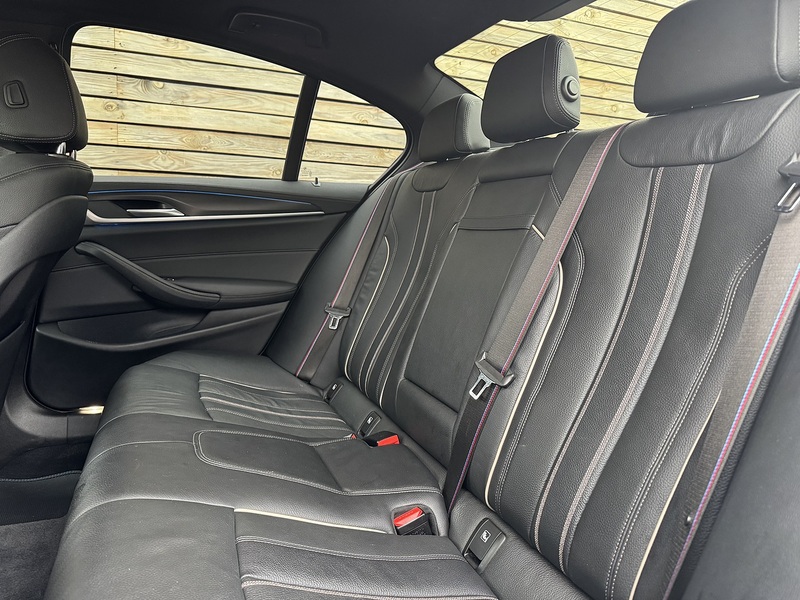 BMW 5 Series 2022'72 530e M Sport | Phytonic Blue | M Sport Pro Pack - U8975