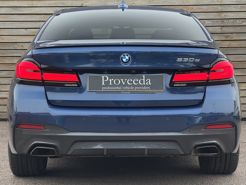 BMW 5 Series 2022'72 530e M Sport | Phytonic Blue | M Sport Pro Pack - U8975