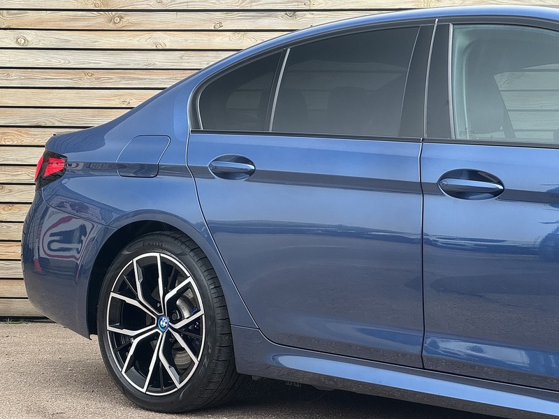 BMW 5 Series 2022'72 530e M Sport | Phytonic Blue | M Sport Pro Pack - U8975