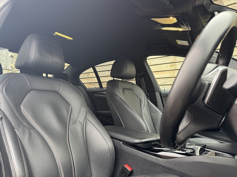 BMW 5 Series 2022'72 530e M Sport | Phytonic Blue | M Sport Pro Pack - U8975