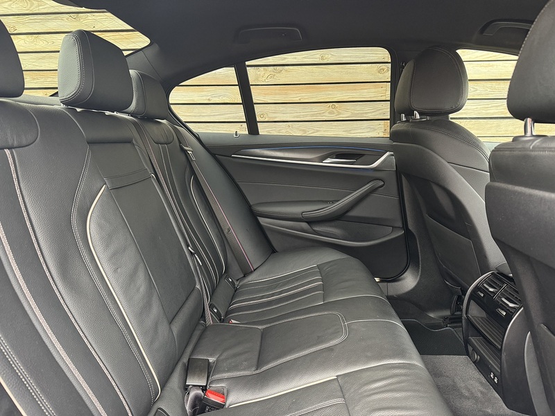 BMW 5 Series 2022'72 530e M Sport | Phytonic Blue | M Sport Pro Pack - U8975