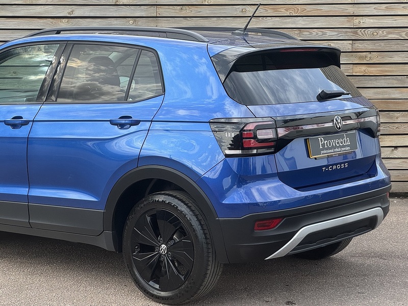Volkswagen T-Cross 2023'73 TSI Black Edition | Car Play | Parking Sensors - U8980