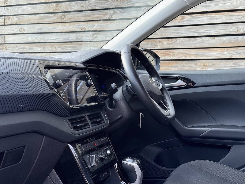 Volkswagen T-Cross 2023'73 TSI Black Edition | Car Play | Parking Sensors - U8980