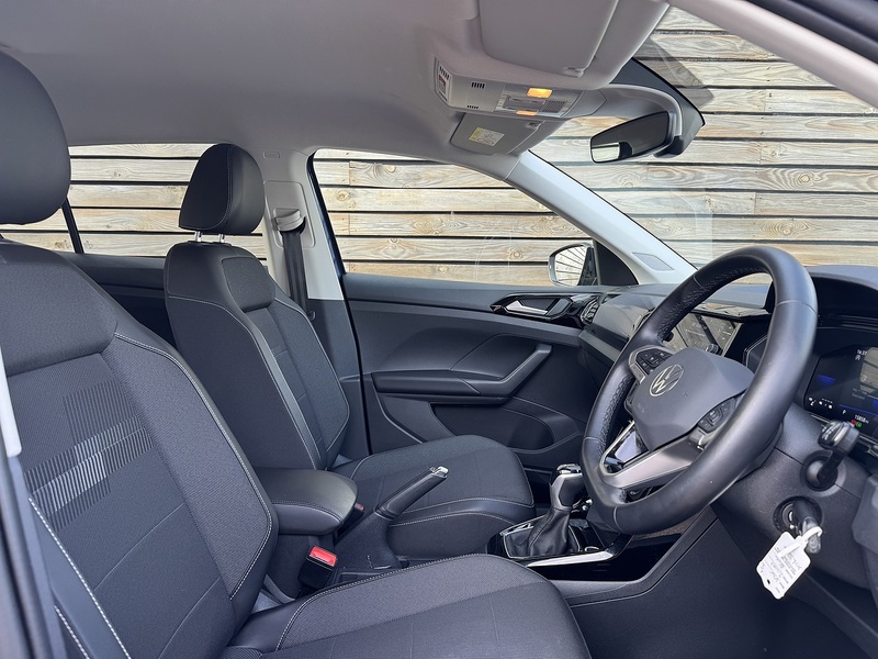 Volkswagen T-Cross 2023'73 TSI Black Edition | Car Play | Parking Sensors - U8980