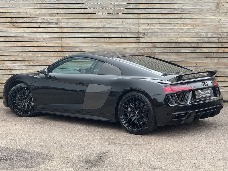 Audi R8 2018'18 FSI V10 Plus | Low Miles | Perfect Supercar - U8983