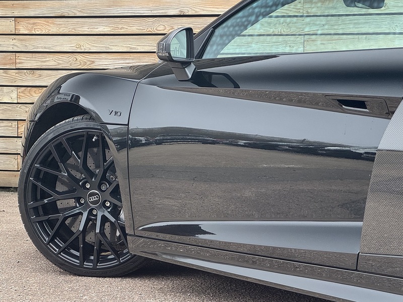 Audi R8 2018'18 FSI V10 Plus | Low Miles | Perfect Supercar - U8983