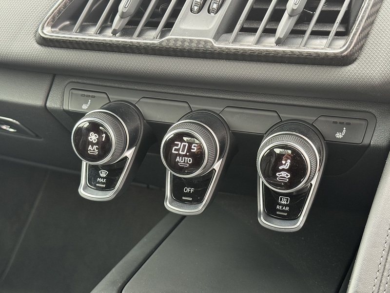 Audi R8 2018'18 FSI V10 Plus | Low Miles | Perfect Supercar - U8983