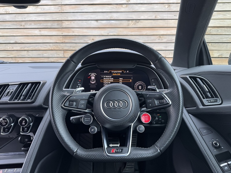 Audi R8 2018'18 FSI V10 Plus | Low Miles | Perfect Supercar - U8983