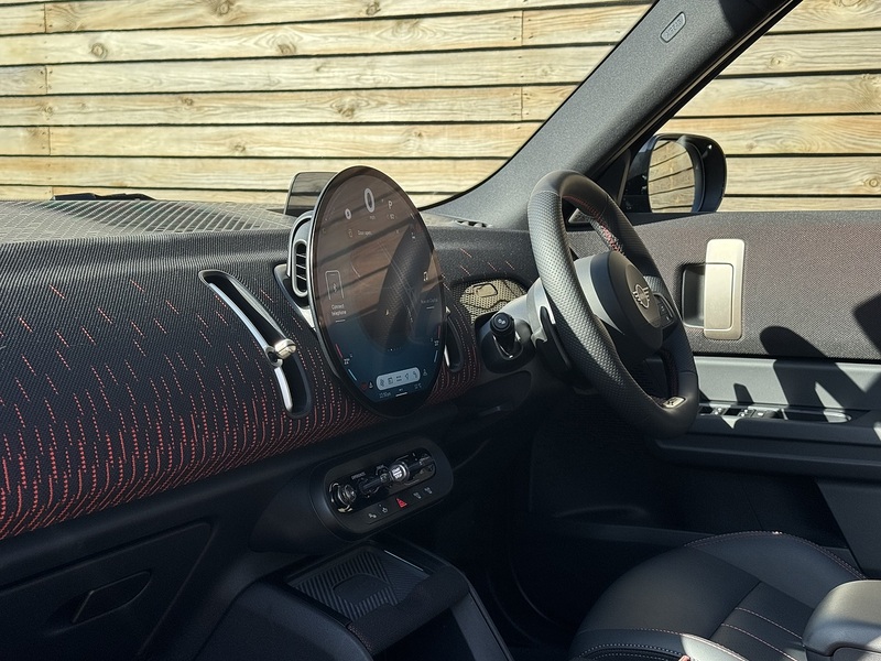 MINI Countryman 2024'74 S MHEV Sport Level 3 | Harman Kardon | Pan Roof - U8995