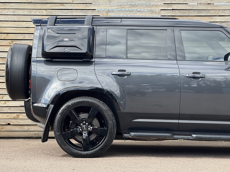 Land Rover Defender 110 2023'23 D300 MHEV X-Dynamic HSE Commercial | Rear Seat Conversion | Vat Q - U8997