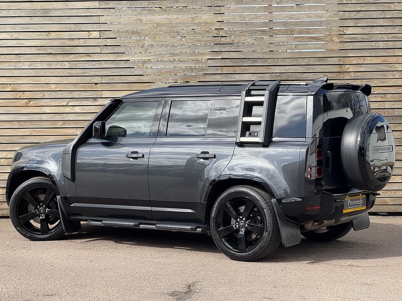 Land Rover Defender 110 2023'23 D300 MHEV X-Dynamic HSE Commercial | Rear Seat Conversion | Vat Q - U8997