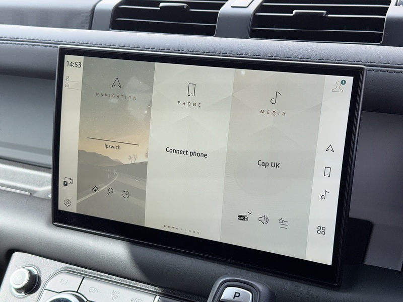 Land Rover Defender 110 2023'23 D300 MHEV X-Dynamic HSE Commercial | Rear Seat Conversion | Vat Q - U8997