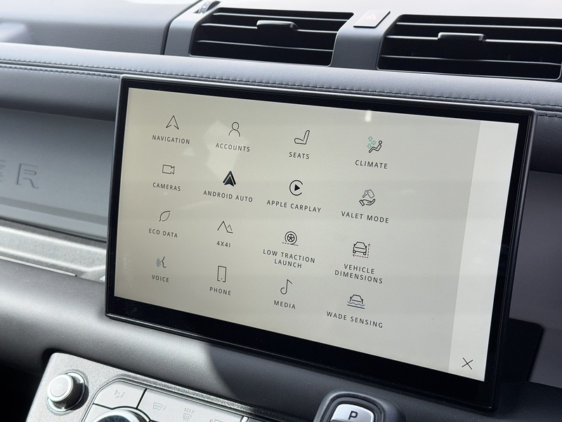 Land Rover Defender 110 2023'23 D300 MHEV X-Dynamic HSE Commercial | Rear Seat Conversion | Vat Q - U8997