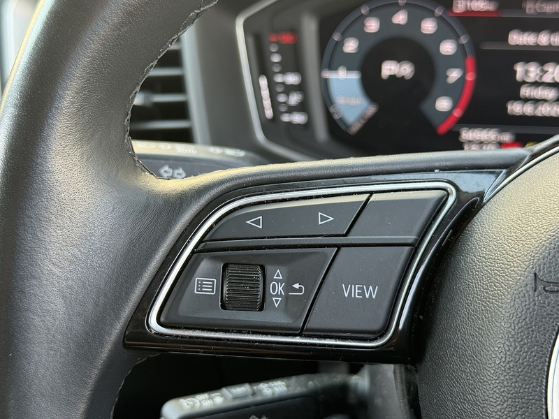 Audi A1 2022'22 TFSI Sport | Car Play | Rear Parking Sensors - U8999