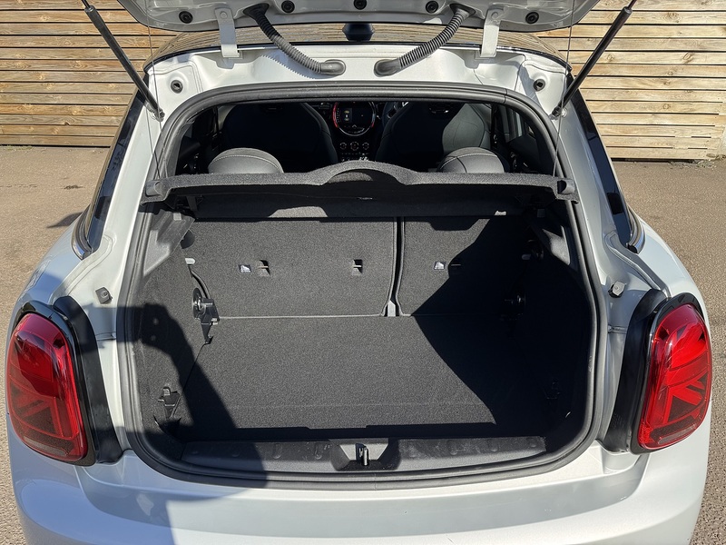 MINI Hatch 2022'22 Cooper Sport | Pan Roof | Car Play - U9000
