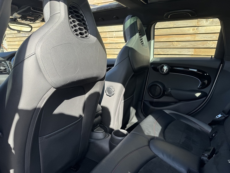 MINI Hatch 2022'22 Cooper Sport | Pan Roof | Car Play - U9000