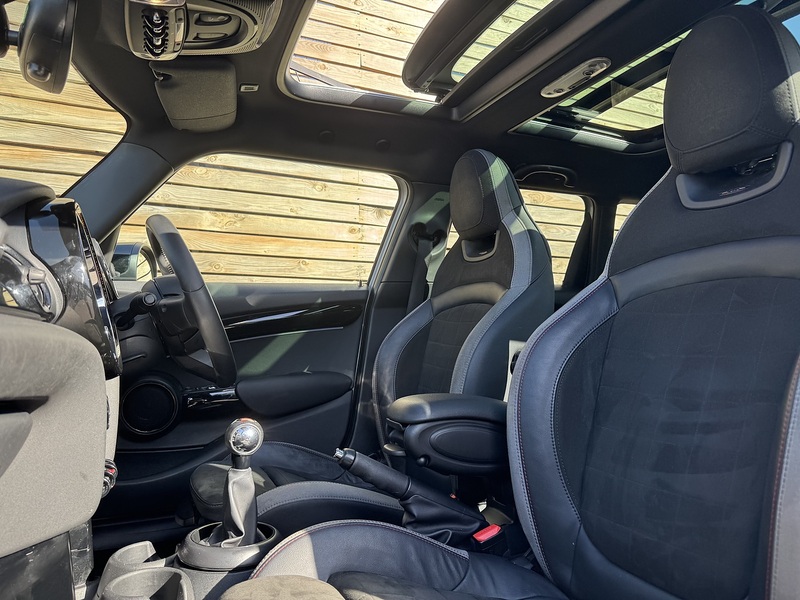 MINI Hatch 2022'22 Cooper Sport | Pan Roof | Car Play - U9000