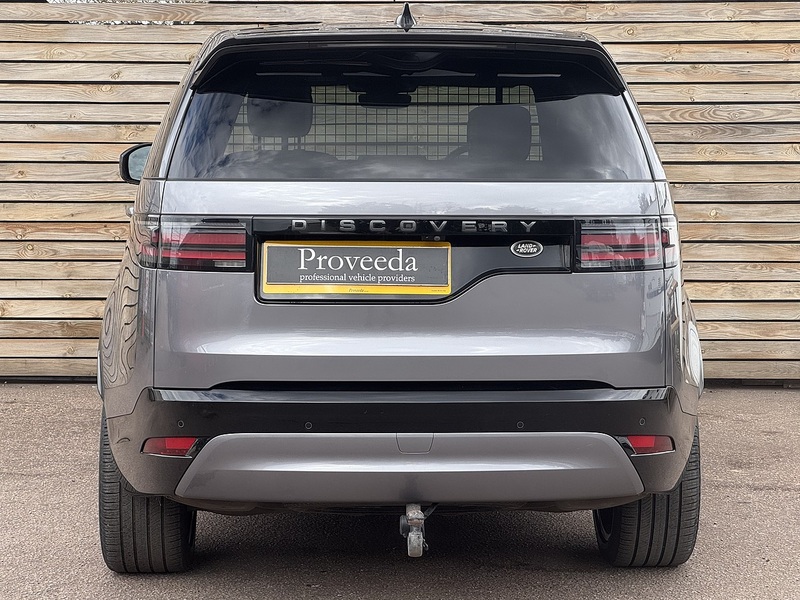Land Rover Discovery 2022'72 D300 MHEV R-Dynamic HSE | Rear Seat Conv Available - U9009