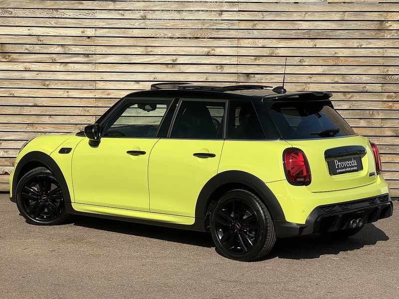 MINI Hatch 2023'73 Cooper S Sport | Zesty Yellow | Pan Roof - U9013