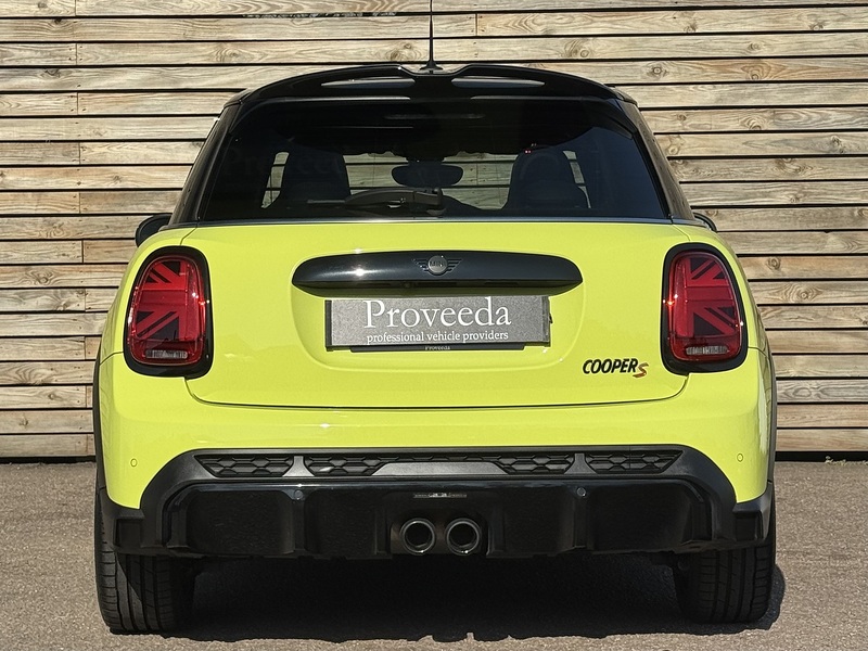 MINI Hatch 2023'73 Cooper S Sport | Zesty Yellow | Pan Roof - U9013