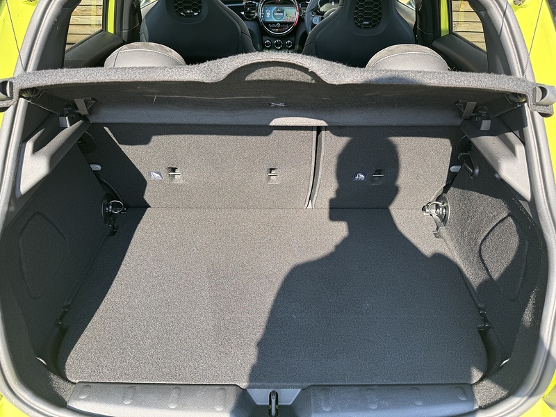 MINI Hatch 2023'73 Cooper S Sport | Zesty Yellow | Pan Roof - U9013