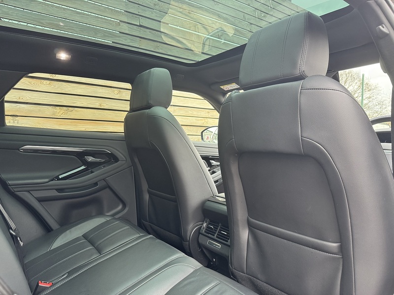 Land Rover Range Rover Evoque 2020'20 D180 MHEV R-Dynamic SE | Pan Roof | Heated Steering Wheel - U9014