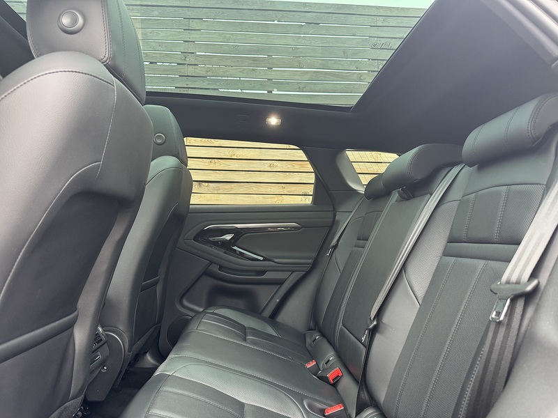 Land Rover Range Rover Evoque 2020'20 D180 MHEV R-Dynamic SE | Pan Roof | Heated Steering Wheel - U9014