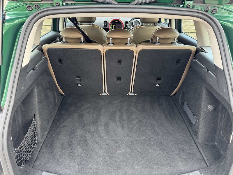 MINI Countryman 2020'20 Cooper S Exclusive | British Racing Green | Comfort Pack - U9019