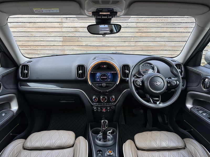 MINI Countryman 2020'20 Cooper S Exclusive | British Racing Green | Comfort Pack - U9019