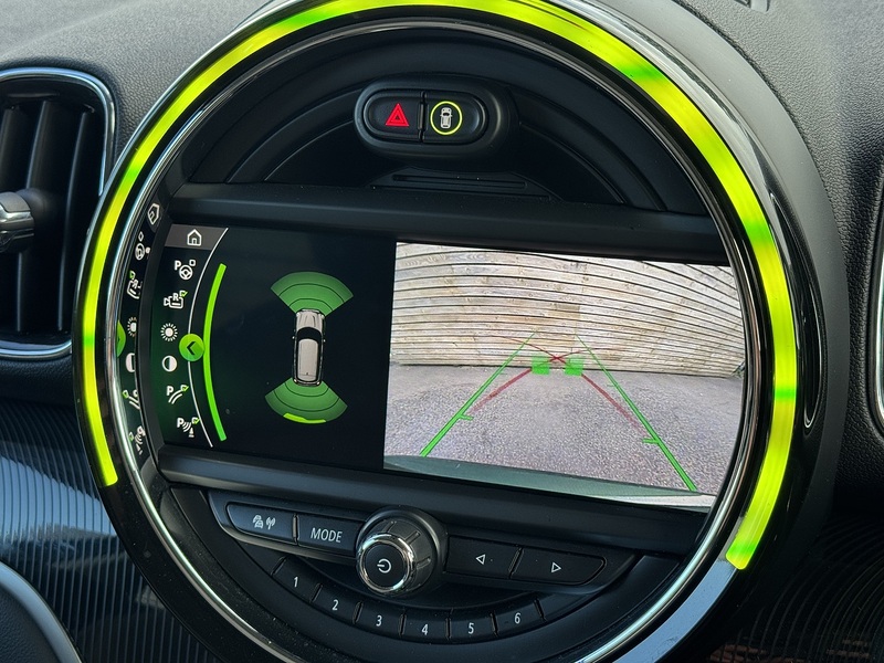 MINI Countryman 2020'20 Cooper S Exclusive | British Racing Green | Comfort Pack - U9019